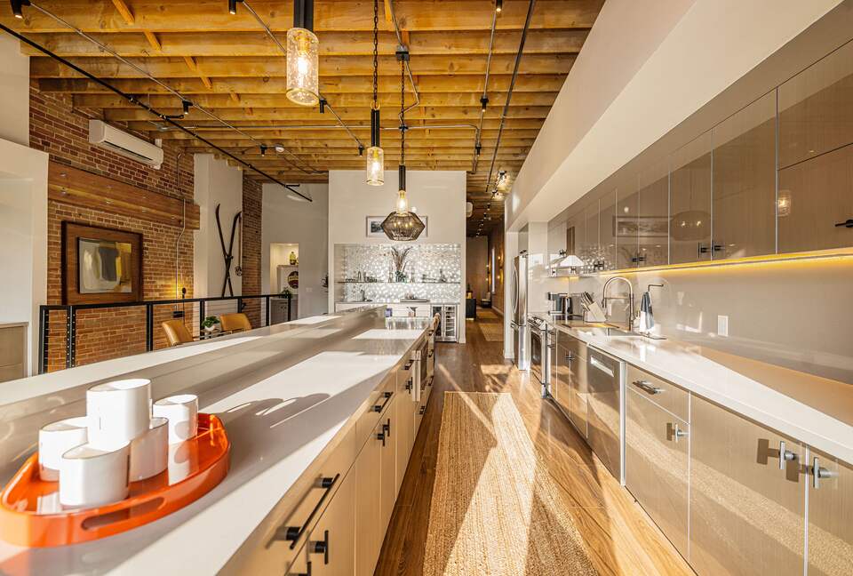 Historic Elegance Steps from Ski Access | Est 1878 - Ogden, Utah