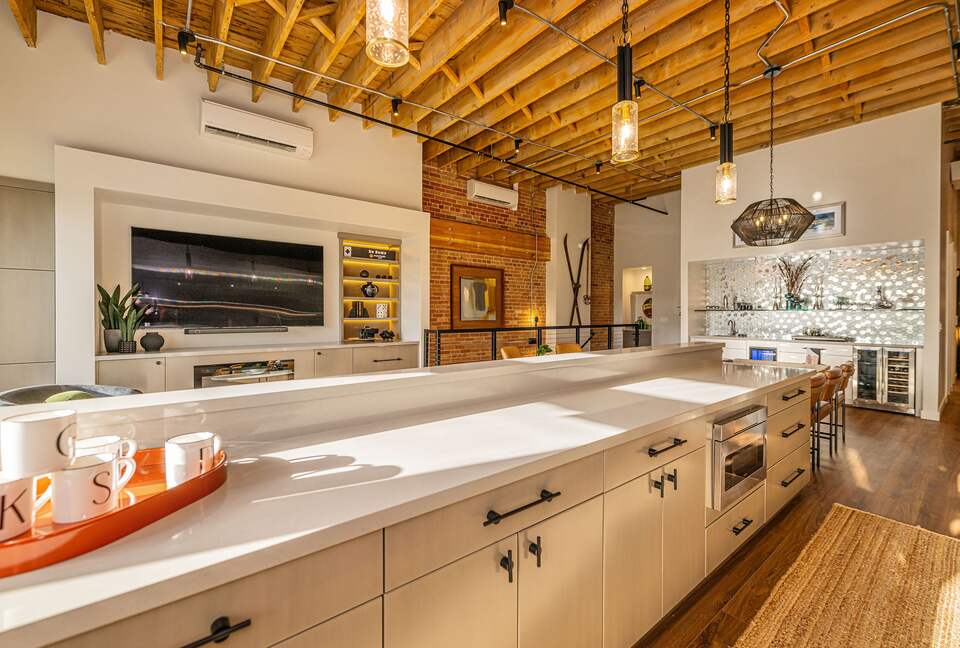 Historic Elegance Steps from Ski Access | Est 1878 - Ogden, Utah