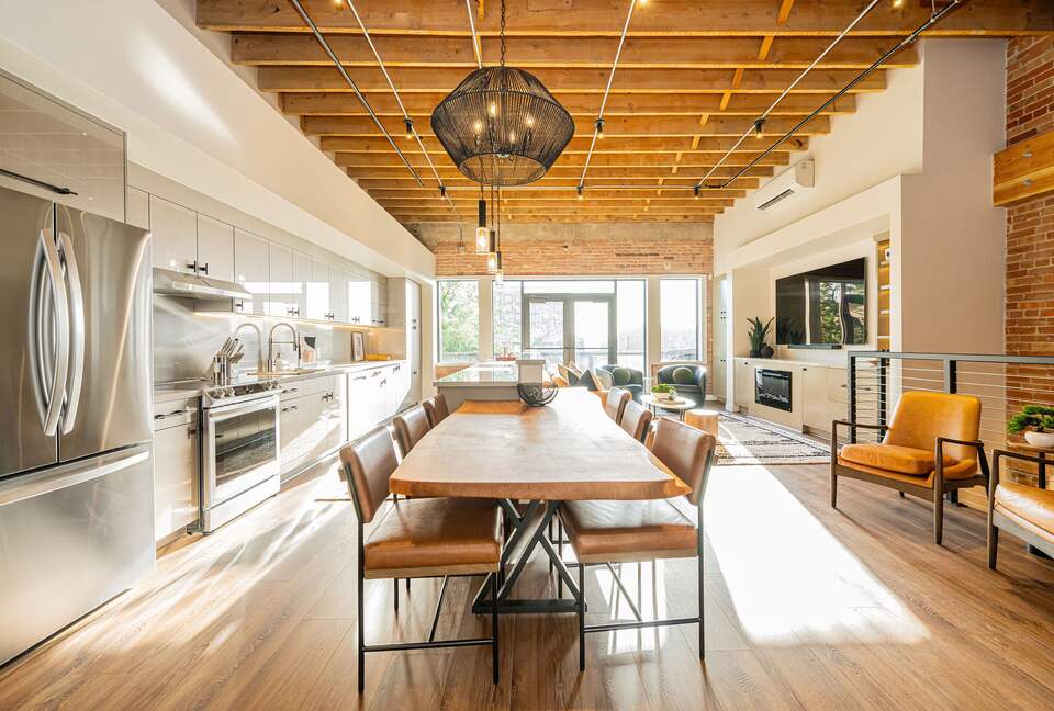 Historic Elegance Steps from Ski Access | Est 1878 - Ogden, Utah