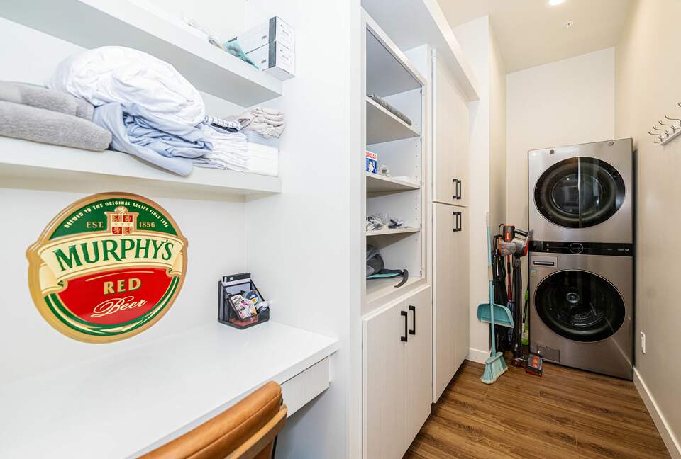 Historic Elegance Steps from Ski Access | Est 1878 - Ogden, Utah