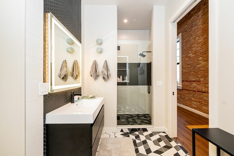 Historic Elegance Steps from Ski Access | Est 1878 - Ogden, Utah