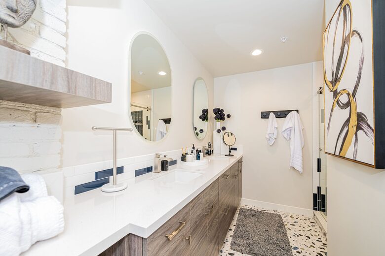 Historic Elegance Steps from Ski Access | Est 1878 - Ogden, Utah