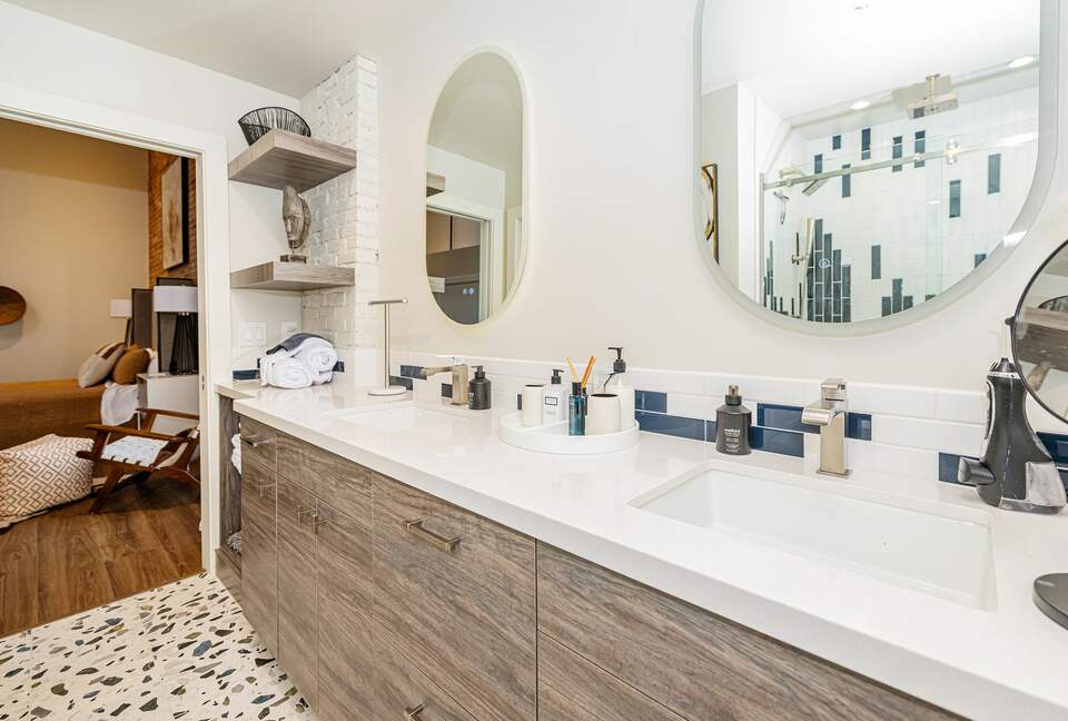 Historic Elegance Steps from Ski Access | Est 1878 - Ogden, Utah