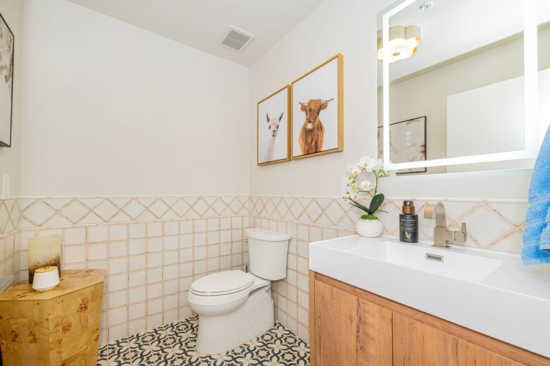 Historic Elegance Steps from Ski Access | Est 1878 - Ogden, Utah