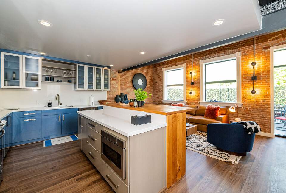 Historic Elegance Steps from Ski Access | Est 1878 - Ogden, Utah