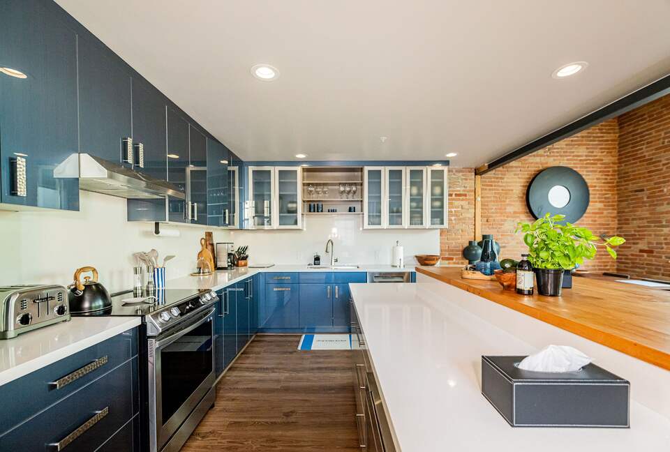 Historic Elegance Steps from Ski Access | Est 1878 - Ogden, Utah