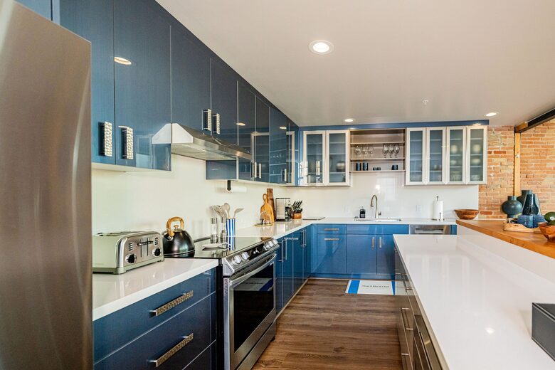 Historic Elegance Steps from Ski Access | Est 1878 - Ogden, Utah