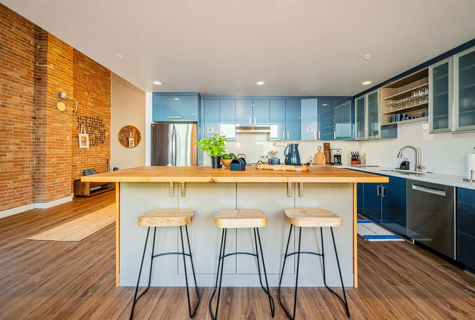 Historic Elegance Steps from Ski Access | Est 1878 - Ogden, Utah