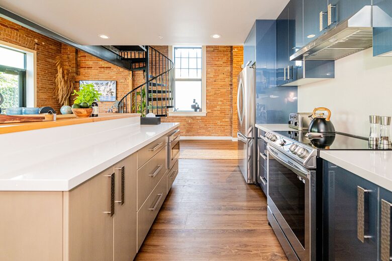 Historic Elegance Steps from Ski Access | Est 1878 - Ogden, Utah