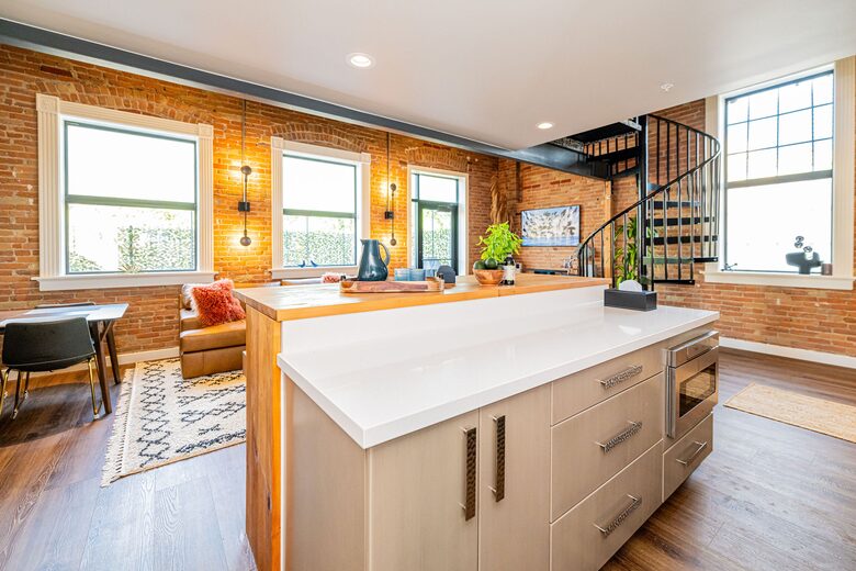 Historic Elegance Steps from Ski Access | Est 1878 - Ogden, Utah