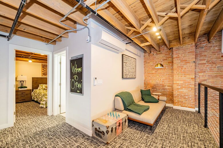 Historic Elegance Steps from Ski Access | Est 1878 - Ogden, Utah