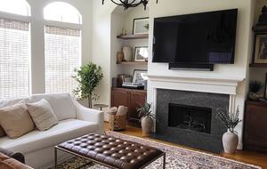 Elegant Family Escape in Houston’s Camp Logan - Houston, Texas