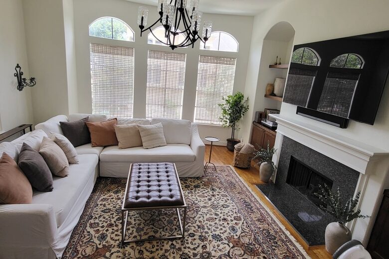 Elegant Family Escape in Houston’s Camp Logan - Houston, Texas