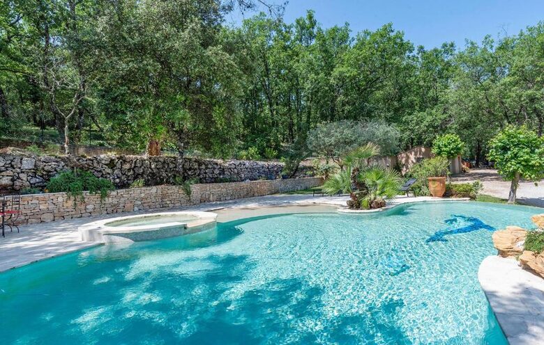Provençal Home with Panoramic Countryside Views - Saint-Maximin-la-Sainte-Baume, France