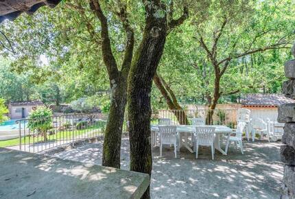 Provençal Home with Panoramic Countryside Views - Saint-Maximin-la-Sainte-Baume, France