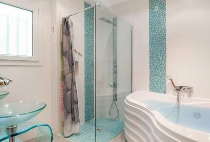 Provençal Home with Panoramic Countryside Views - Saint-Maximin-la-Sainte-Baume, France