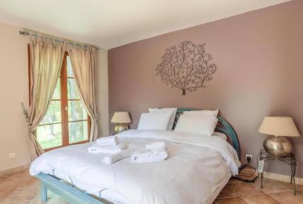 Provençal Home with Panoramic Countryside Views - Saint-Maximin-la-Sainte-Baume, France