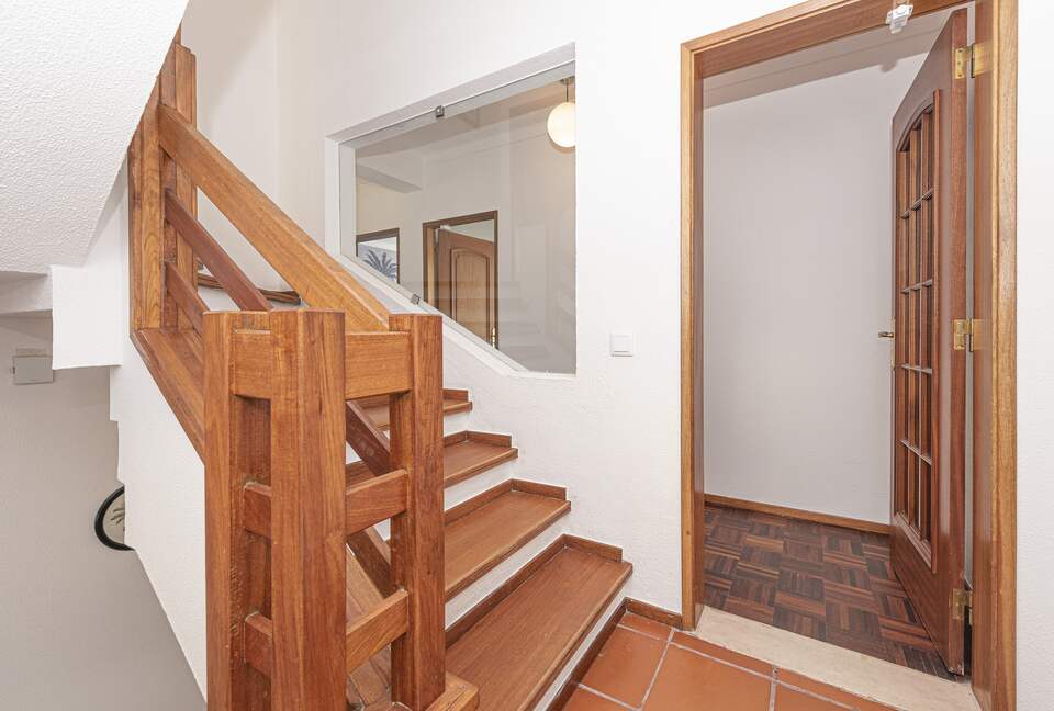 Charming Riverside Retreat with Stunning Tagus Views - Cacilhas, Portugal