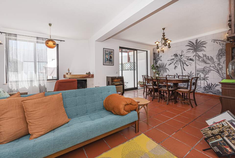 Charming Riverside Retreat with Stunning Tagus Views - Cacilhas, Portugal