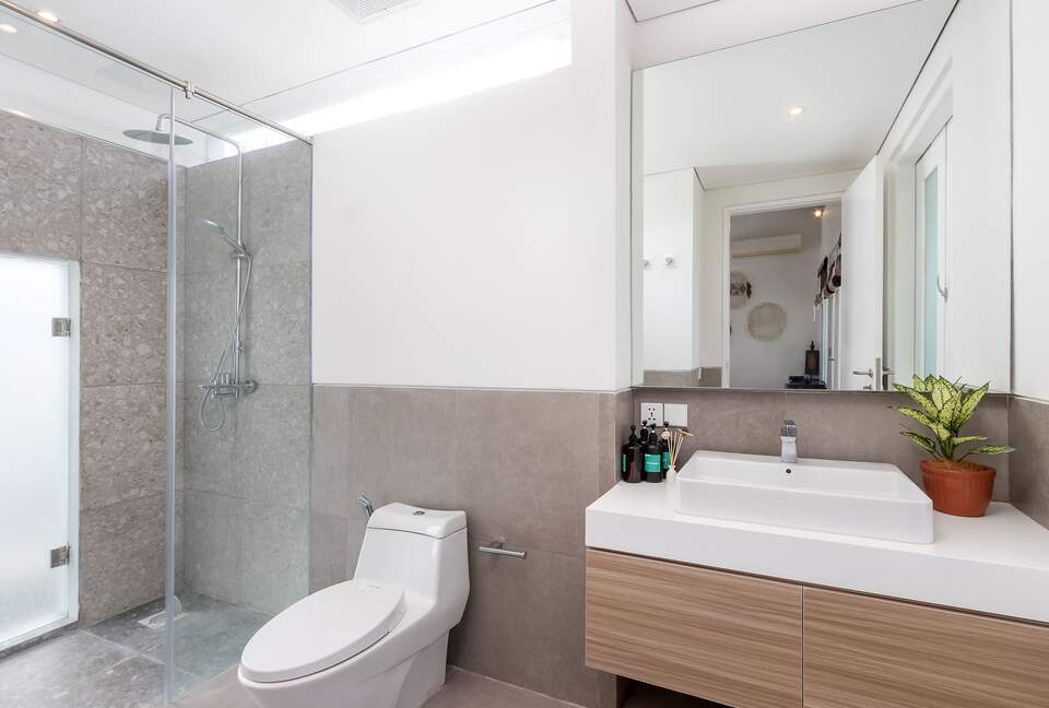 Architect-Designed Seminyak Oasis with Private Pool - Seminyak, Indonesia