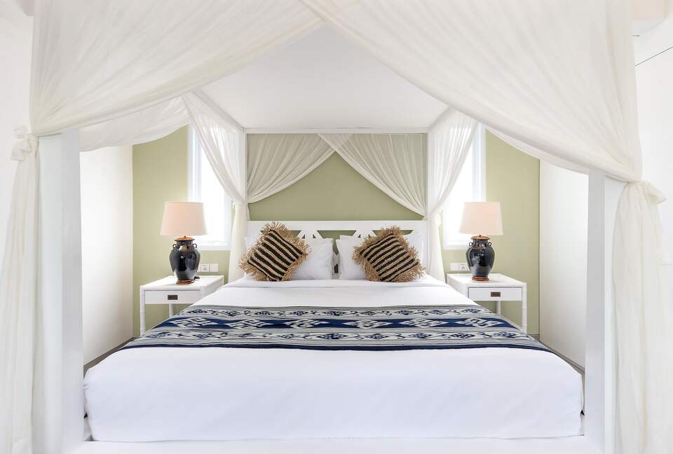 Architect-Designed Seminyak Oasis with Private Pool - Seminyak, Indonesia