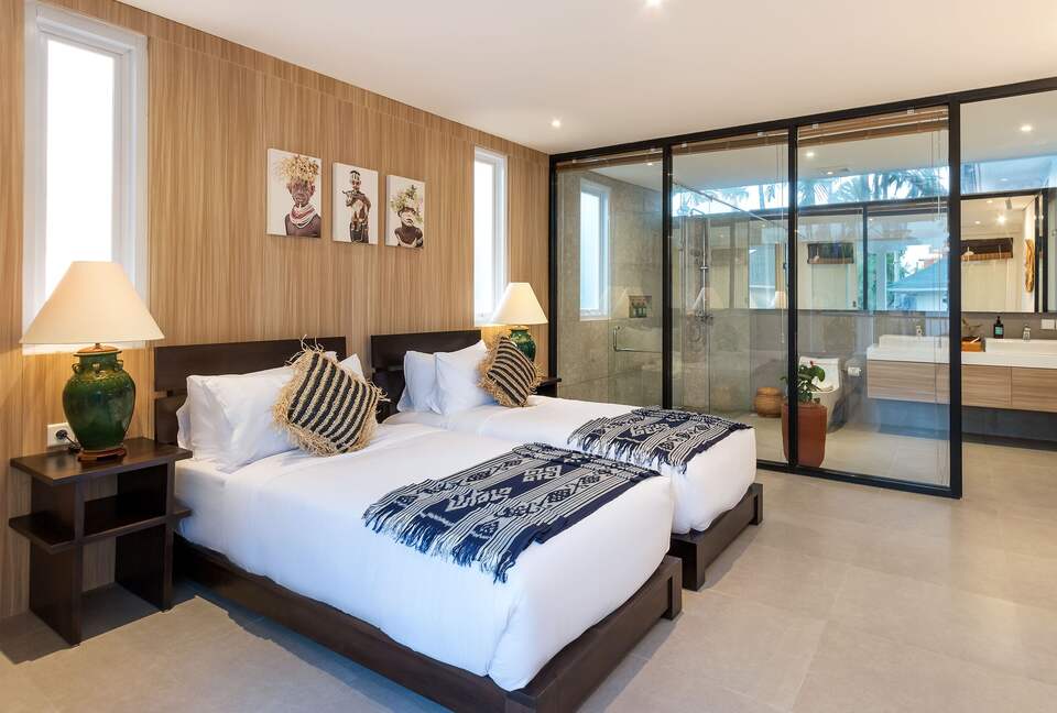 Architect-Designed Seminyak Oasis with Private Pool - Seminyak, Indonesia