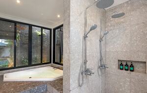 Architect-Designed Seminyak Oasis with Private Pool - Seminyak, Indonesia