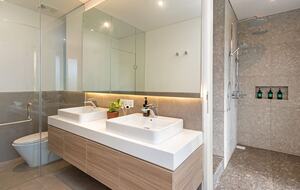 Architect-Designed Seminyak Oasis with Private Pool - Seminyak, Indonesia