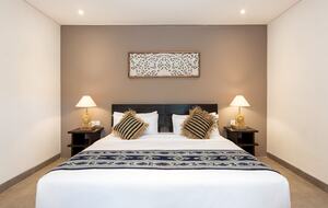 Architect-Designed Seminyak Oasis with Private Pool - Seminyak, Indonesia