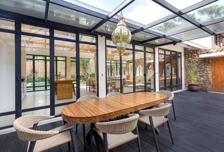 Architect-Designed Seminyak Oasis with Private Pool - Seminyak, Indonesia