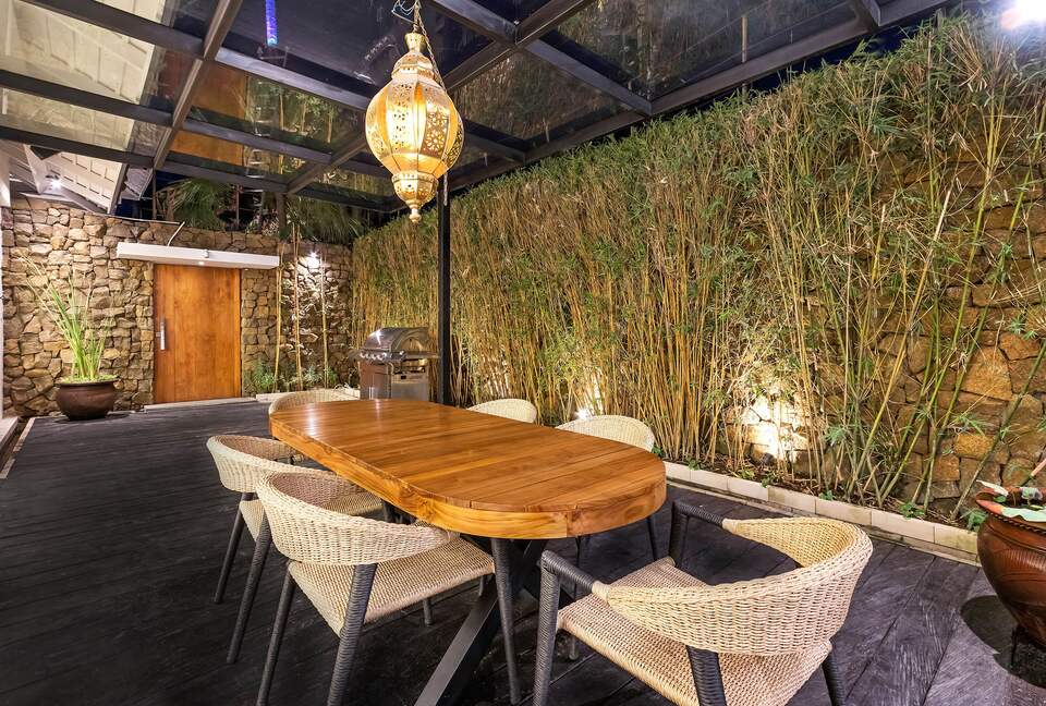 Architect-Designed Seminyak Oasis with Private Pool - Seminyak, Indonesia