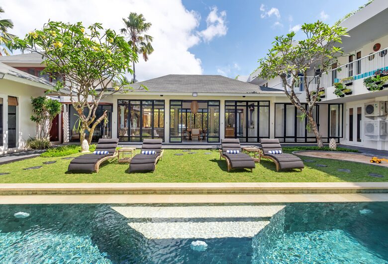Architect-Designed Seminyak Oasis with Private Pool - Seminyak, Indonesia