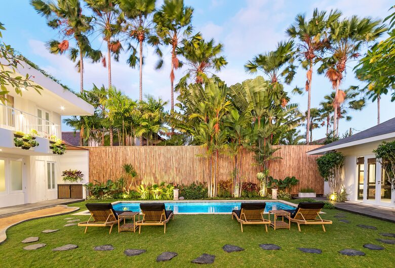 Architect-Designed Seminyak Oasis with Private Pool - Seminyak, Indonesia