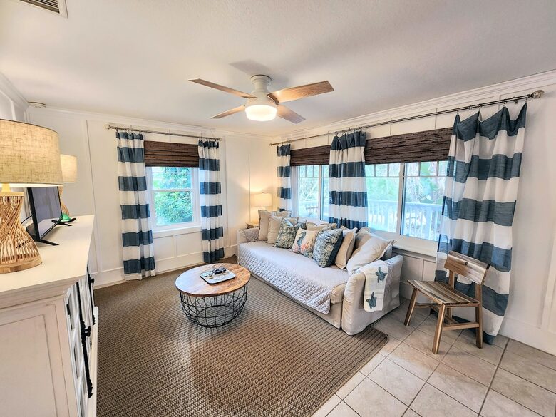 Golden Hour Cottage by the Sea - Flagler Beach, Florida