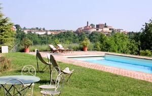 Luxury Wine Country Villa with Panoramic Vineyard Views - Soglio, Italy