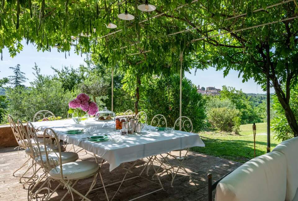 Luxury Wine Country Villa with Panoramic Vineyard Views - Soglio, Italy