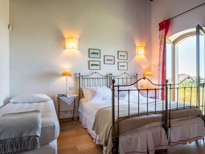 Luxury Wine Country Villa with Panoramic Vineyard Views - Soglio, Italy