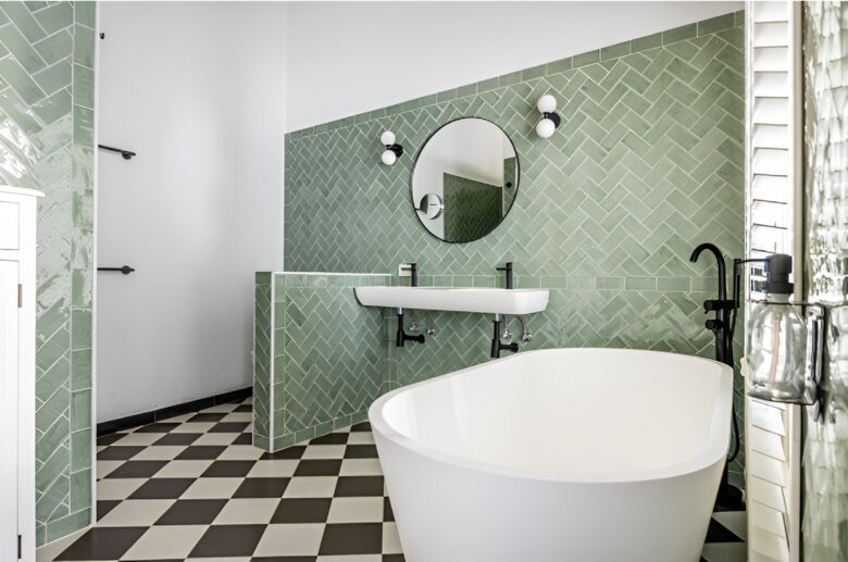 Luxurious Moroccan-Style Villa with Panoramic City Views - Seville, Spain