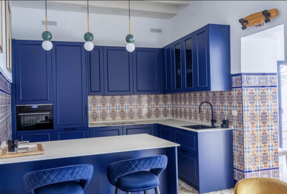 Luxurious Moroccan-Style Villa with Panoramic City Views - Seville, Spain