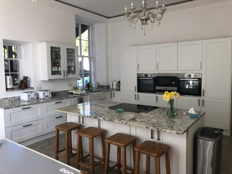 Invergare Castle - Helensburgh, United Kingdom