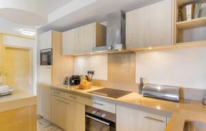 Elegant Alpine Retreat in Courchevel 1550 - Courchevel, France