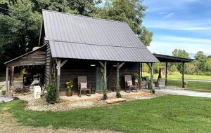 Charmed by History | A Pair of Thoughtfully Restored Retreats - Loganville, Georgia