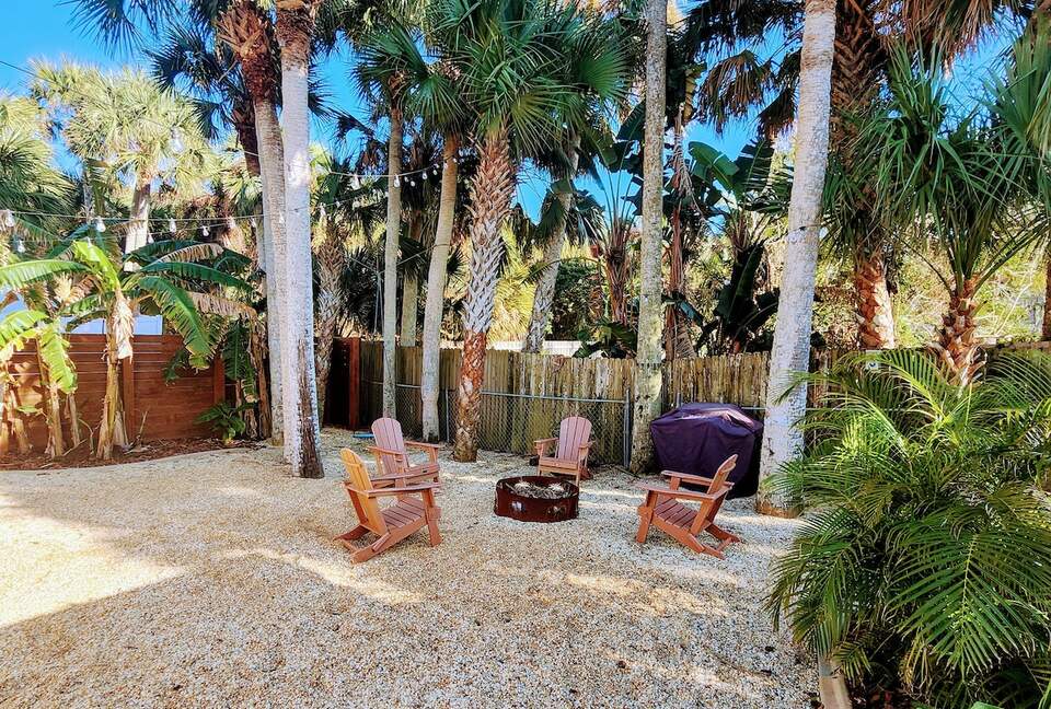 Golden Hour Cottage by the Sea - Flagler Beach, Florida