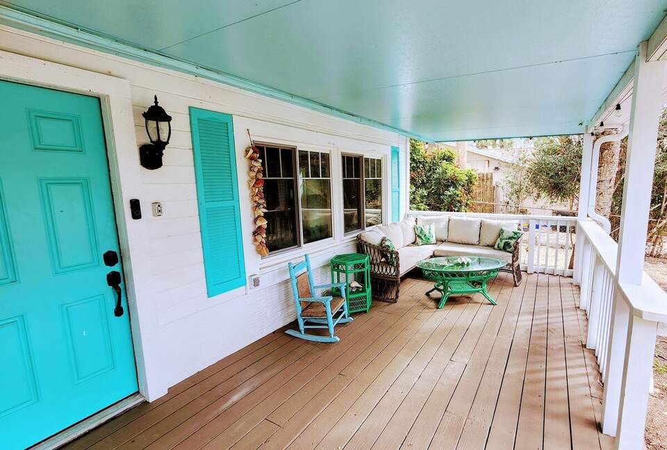 Golden Hour Cottage by the Sea - Flagler Beach, Florida