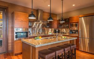 Les Legendes 4 Bedroom Residence - Mont-Tremblant, Canada