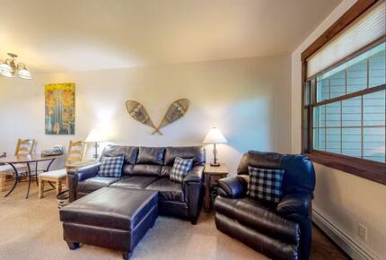 Inviting Colorado Condo Steps from the Slopes - Granby, Colorado