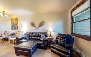 Inviting Colorado Condo Steps from the Slopes - Granby, Colorado