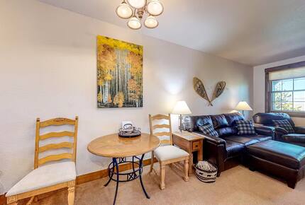 Inviting Colorado Condo Steps from the Slopes - Granby, Colorado