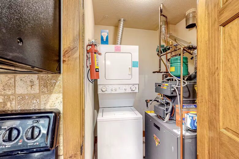 Inviting Colorado Condo Steps from the Slopes - Granby, Colorado