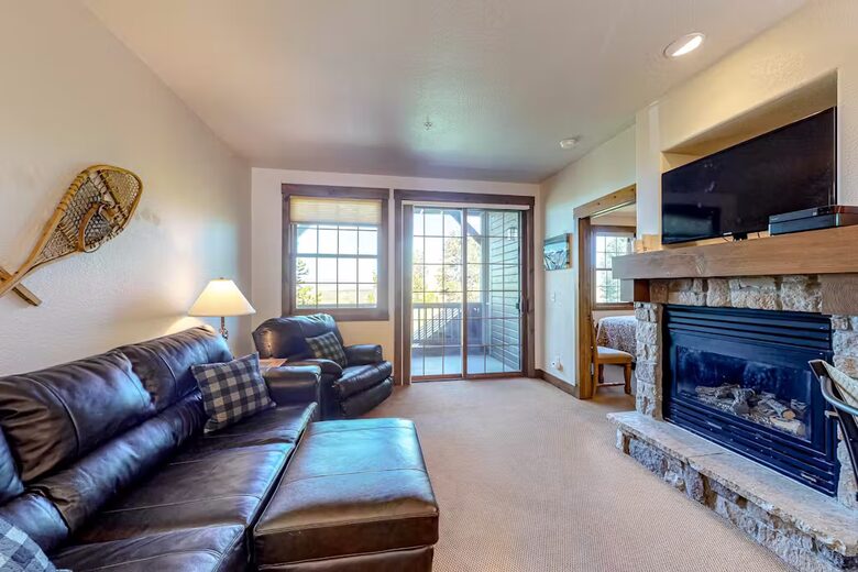 Inviting Colorado Condo Steps from the Slopes - Granby, Colorado